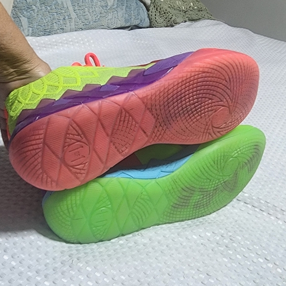 PUMA EUC MENS SIZE 11 LAMELO BALL BE YOU COLOR FLASHY BASKETBALL SNEAKERS SHOES - Picture 10 of 14